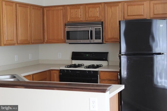 Building Photo - 83 A Partridge Cir
