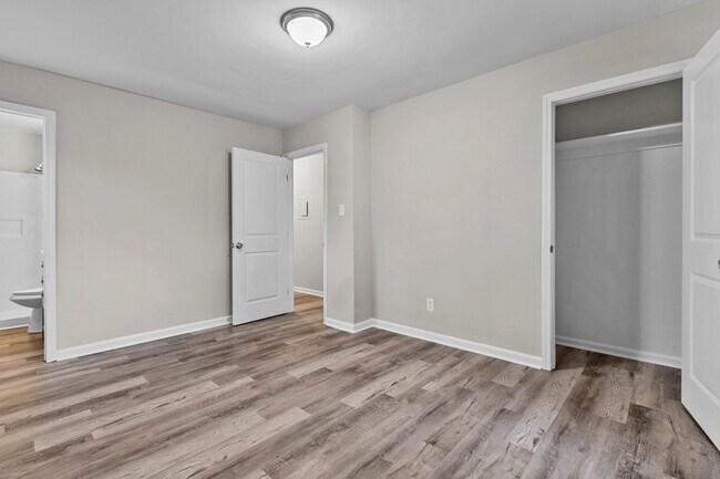 Foto del edificio - ** COMING SOON ** Charming, updated single family home!