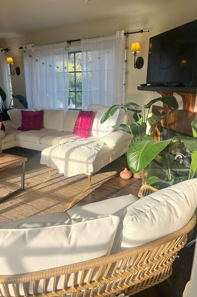 Foto del edificio - 3631 Manchester Ave