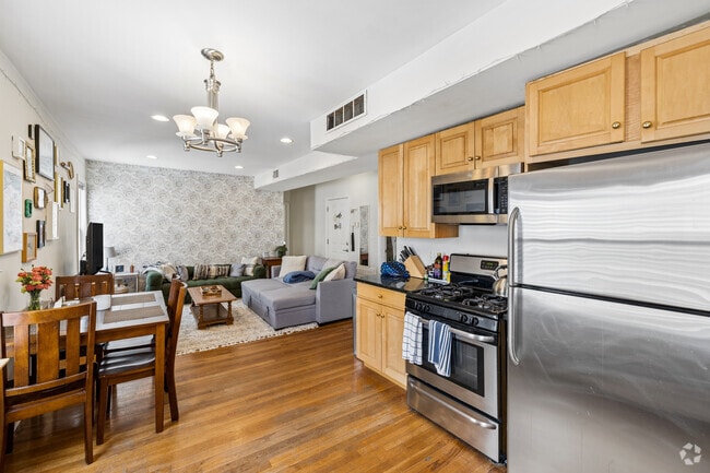 Interior Photo - 23-25 Aspinwall Ave
