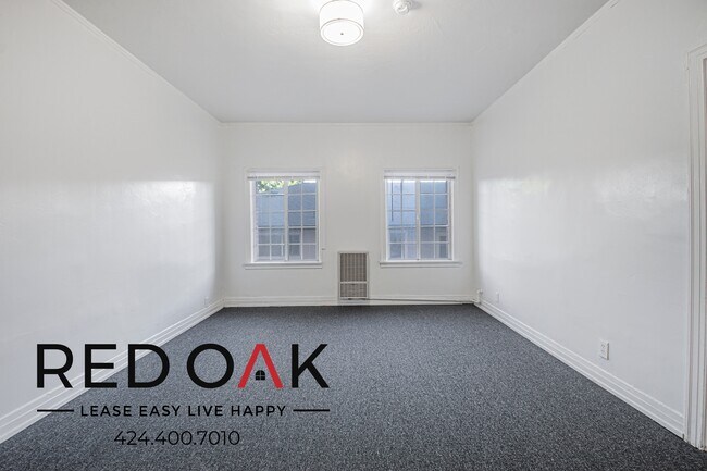 Foto del edificio - 236 S Coronado St