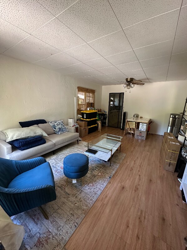 Foto del edificio - 4540 College View Ave