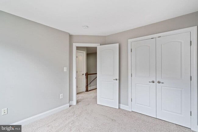 Building Photo - 8046 Reserve Way