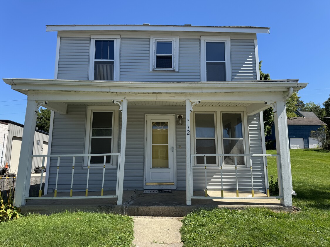 House facing Main Street - 112 N Main St