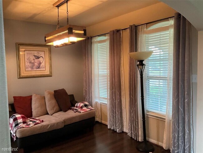 Foto del edificio - 5 br, 3.5 bath House - 21328 Lily Springs ...