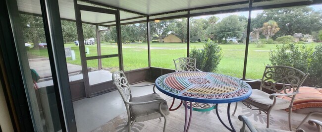 Building Photo - 35138 Whispering Oaks Blvd