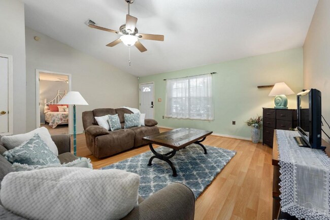 Foto del edificio - 3159 Hickory St