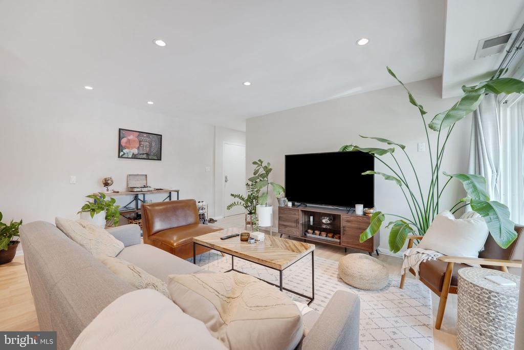 Foto principal - 3340 S 28th St