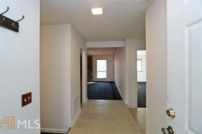 Building Photo - 1209 Wade Green Cir NW
