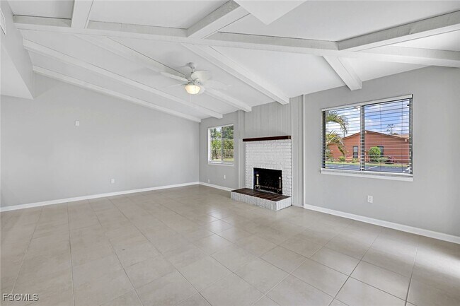 Building Photo - 6324 Royal Woods Dr