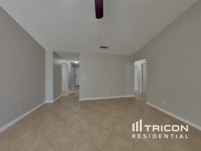 Foto del edificio - 3626 Double Branch Ln