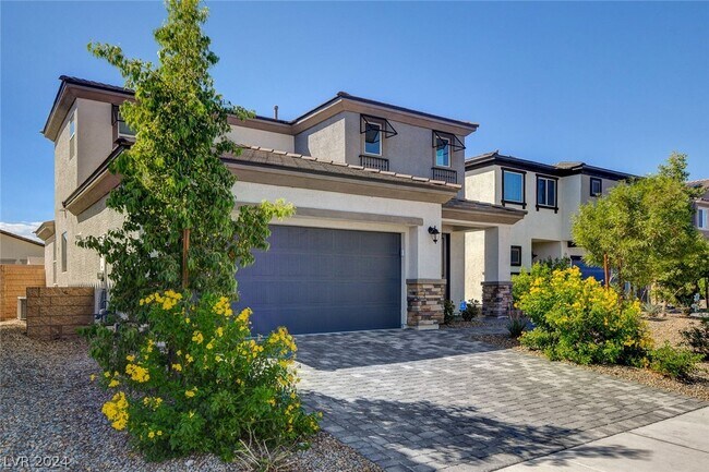 Building Photo - 5453 Desert Mirage St