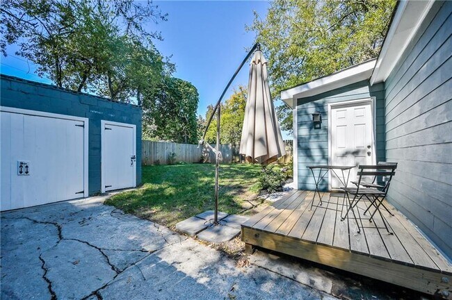 Building Photo - 817 Beryl St SW