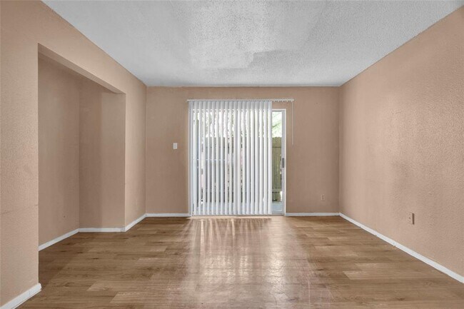 Foto del edificio - 12615 Brookglade Cir