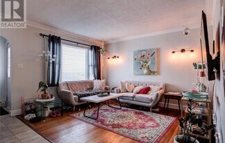 Building Photo - 671 Moland St