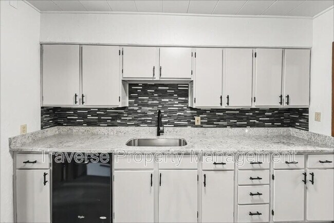 Foto del edificio - 3624 Frazier Ave