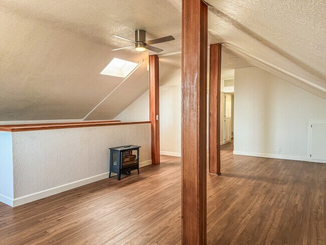Foto del edificio - 158 N Ocean Ave