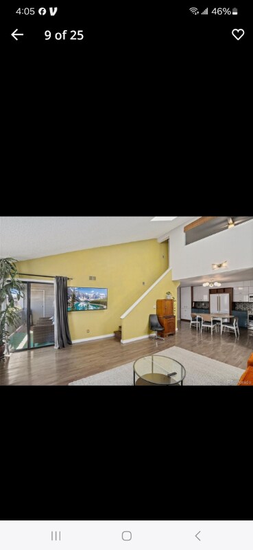 Primary Photo - 12043 W Cross Dr