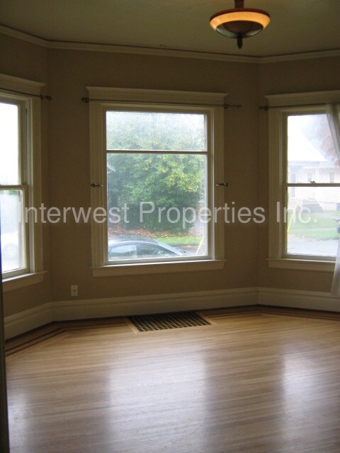 Foto del edificio - 3722 SE Stephens St