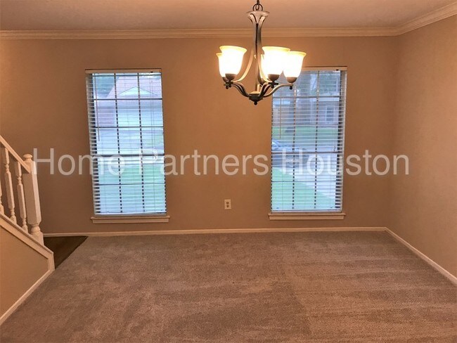 Building Photo - 7215 Wind Dale St, Houston, TX 77040