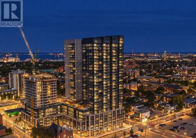 Building Photo - 91 John St N