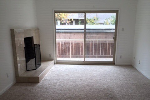 Living Room - 590 El Dorado Ave