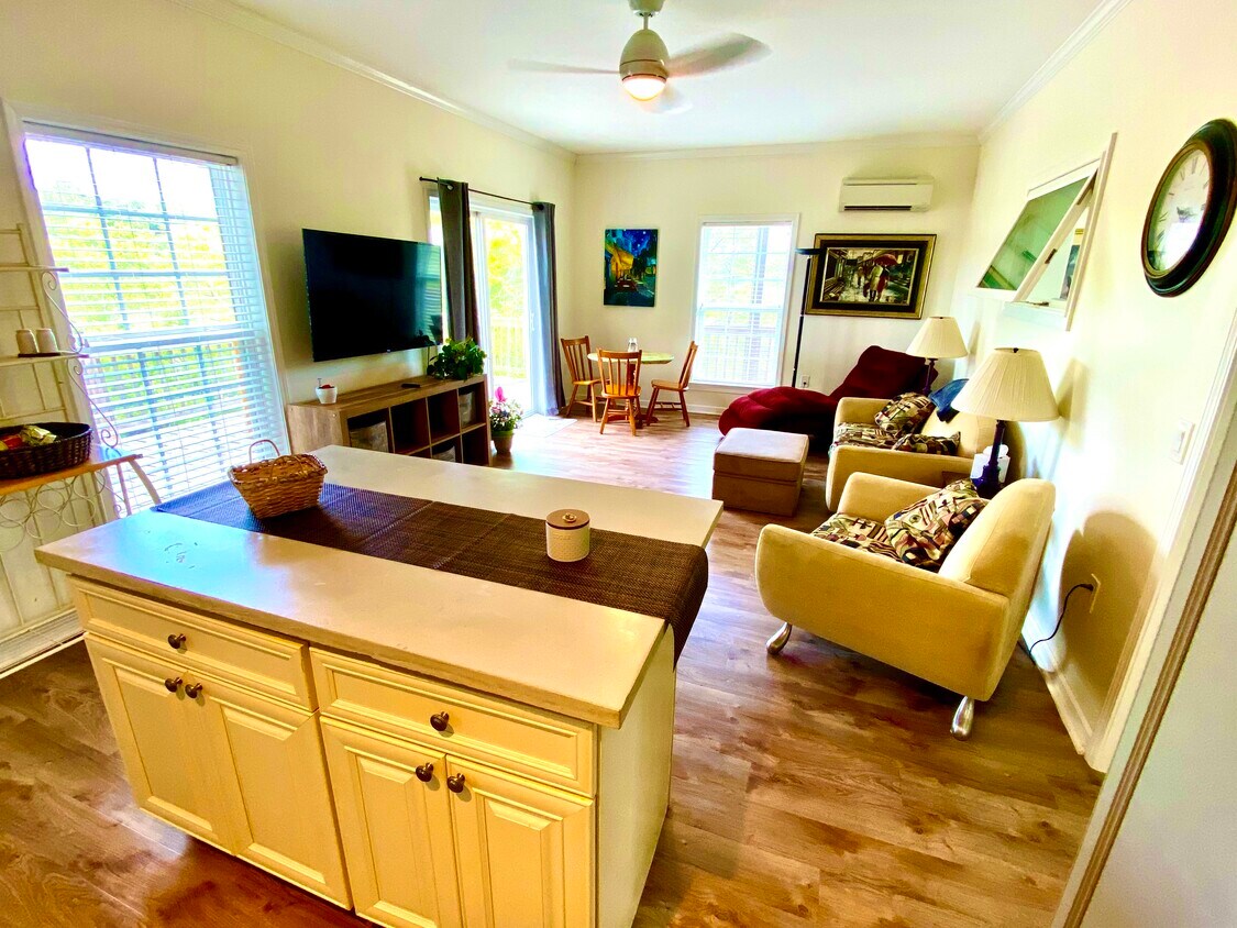 142 Wind Mill Point Rd Unit Southside, Hampton, VA 23664 142 Wind