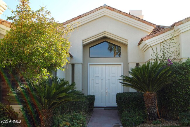 Building Photo - 7417 E Cochise Rd