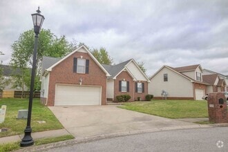 Building Photo - 3237 Veranda Cir