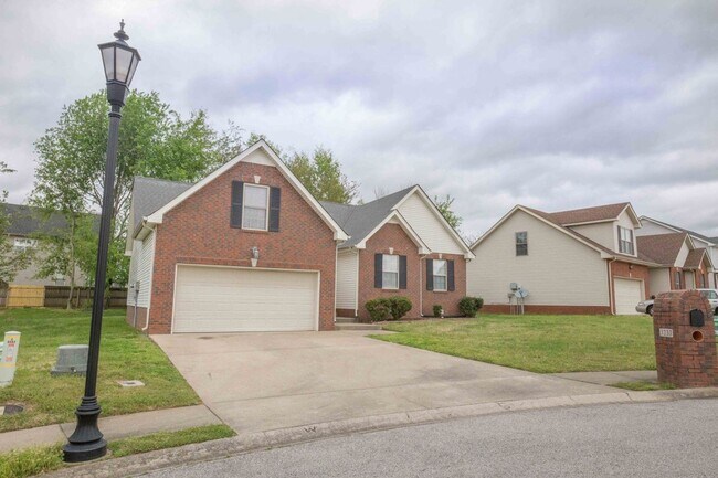 Building Photo - Say "Bonus Room" with Me!