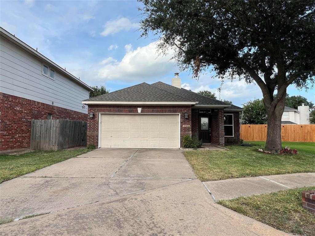 Primary Photo - 3306 Wildhawk Dr