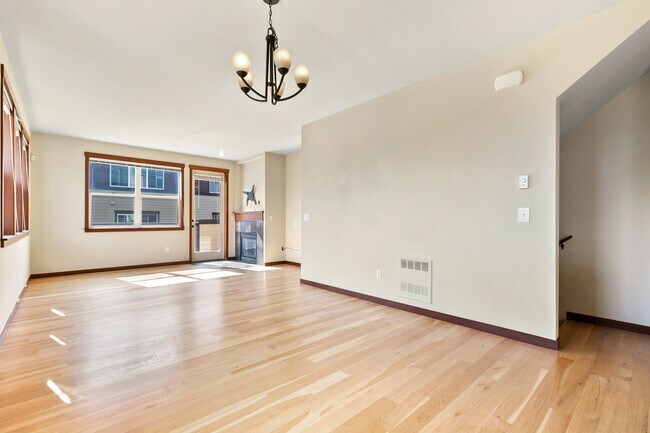 Foto del edificio - 19439 1st Ave S