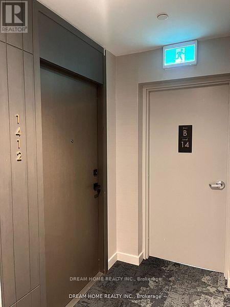 Building Photo - 15 Holmes Ave