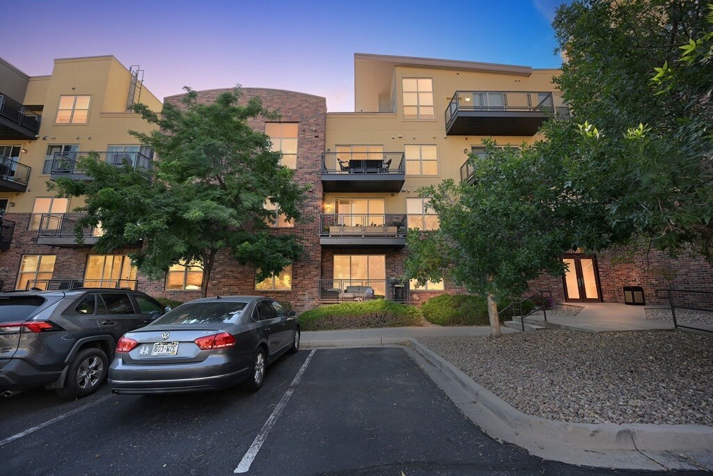 Foto principal - 9059 E Panorama Cir