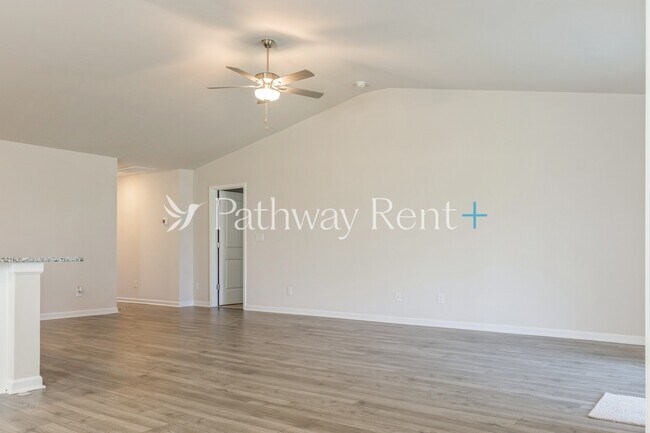 Building Photo - 2315 Alberto Dr