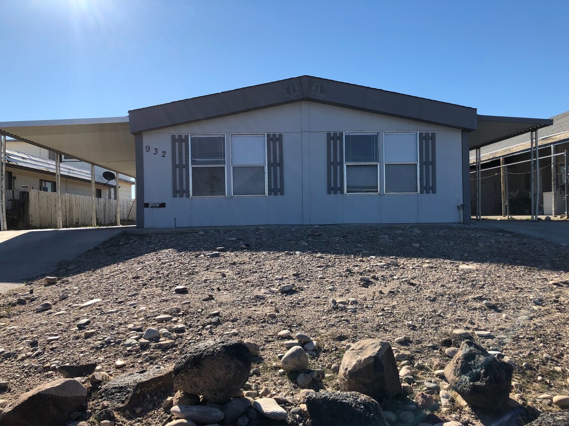 Primary Photo - Manufactured Home in Bullhead City