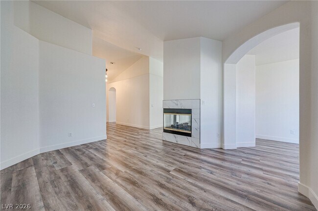 Foto del edificio - 3738 St Phillip Ct
