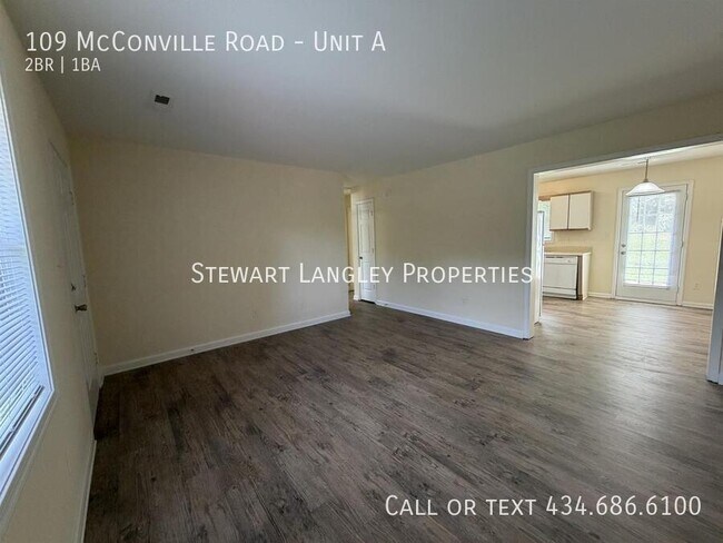 Foto del edificio - 109 McConville Rd