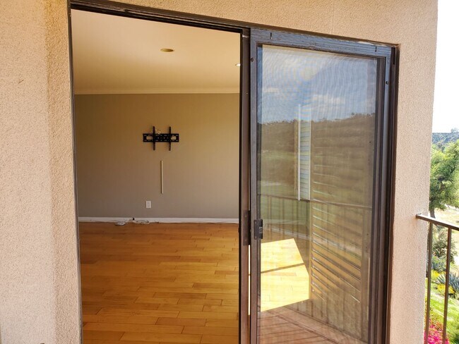 Foto del edificio - 6780 Mission Gorge Rd