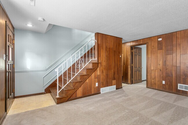 Foto del edificio - 3843 S Canterbury Pl