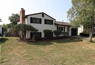 Building Photo - 1845 Hass Dr