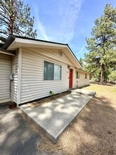 Building Photo - 60215 Cheyenne Rd