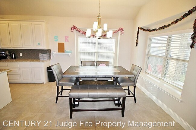 Building Photo - 4 br, 2 bath House - 6217 Horizon Drive