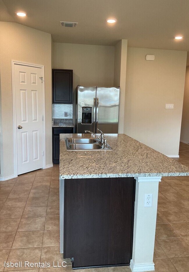 Foto del edificio - 3 br, 2 bath House - 6109 Harriet Tubman A...