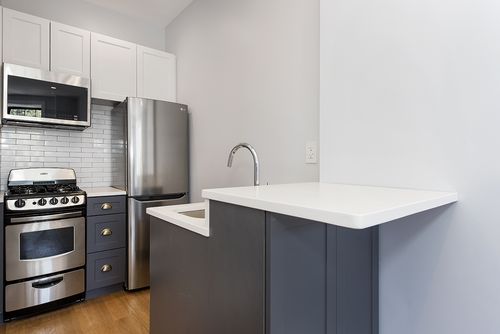 Building Photo - 11A Spencer Pl