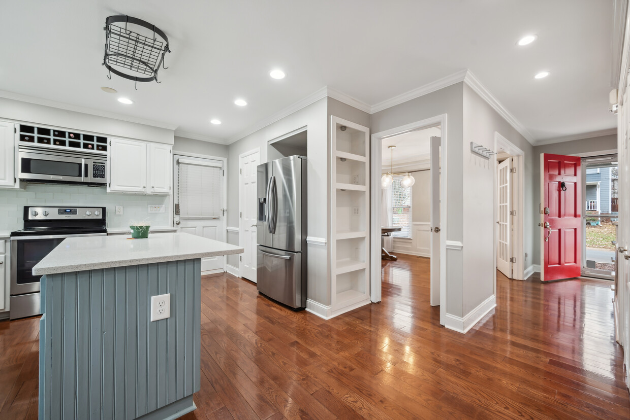 Kitchen (refrigerator included) - 2205 Long and Winding Rd