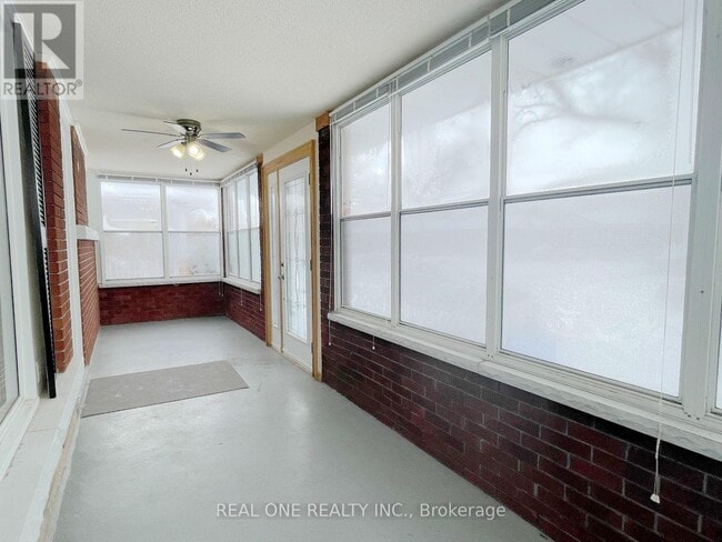 Building Photo - 25 Terrace Dr