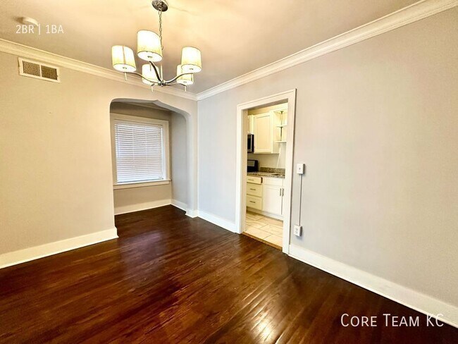 Foto del edificio - 710 W 48th St