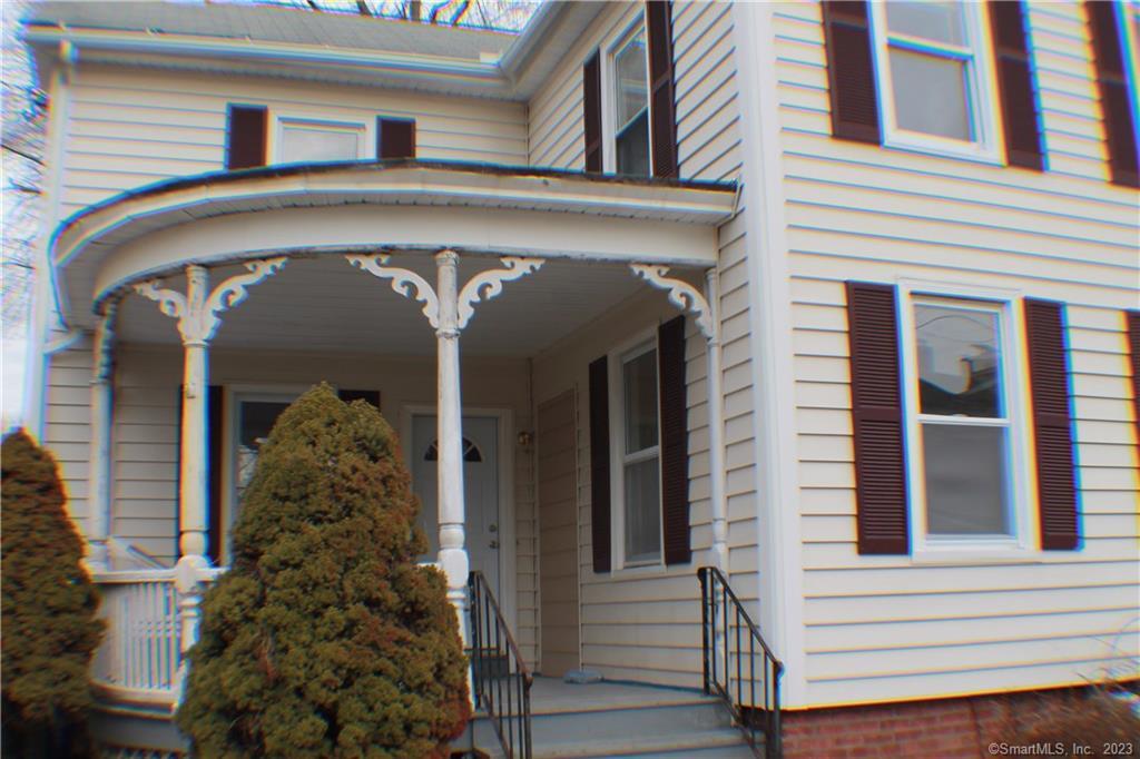 29 Alden Ave Unit 2nd FL, Enfield, CT 06082 Room for Rent in Enfield