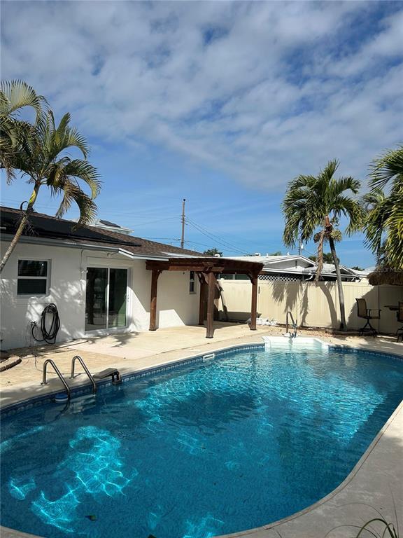 Building Photo - 717 Sunset Cove